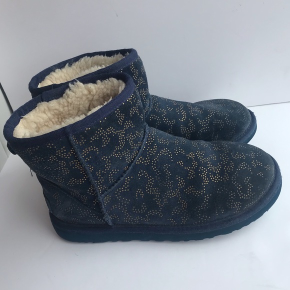 UGG Shoes - UGG Classic Mini Metallic Conifer Low Boots